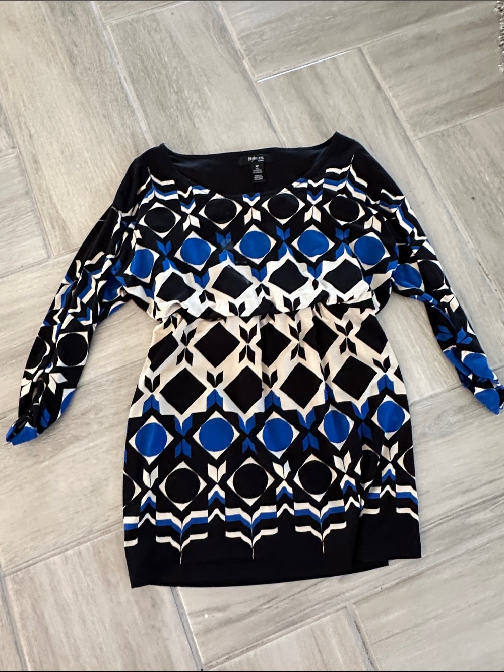 Black, blue and White Geometric Print Blouse with gathered waist/arms
